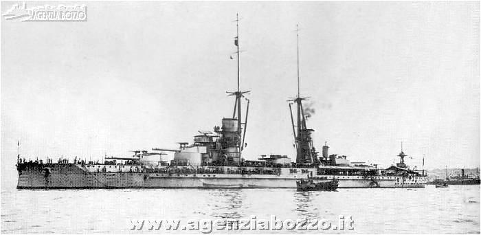 Navi da guerra RN Giulio Cesare 1911 nave corazzata da battaglia